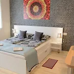 Szíriusz Apartamento Gyula