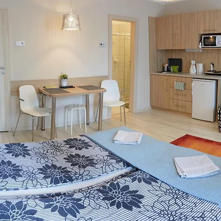 Sziriusz Apartmanhaz Apartmán