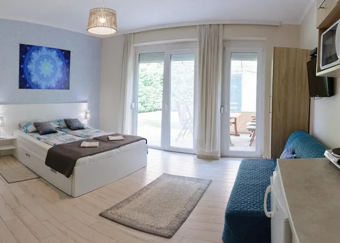 Sziriusz Apartmanhaz Apartament Gyula